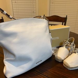 Michael Kors Leather Handbag…Off-White Color…